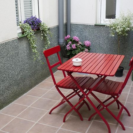 Apartamentos El Puente Madrid Ruang foto