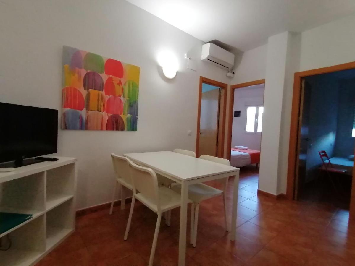 Apartamentos El Puente Madrid Bagian luar foto